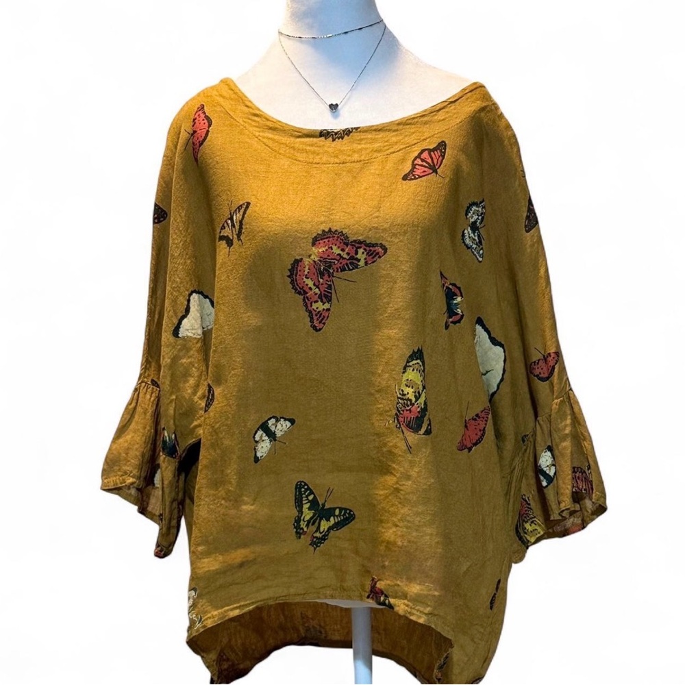 Viola Borghi Boho Linen Italian Blouse. Butterfly Print. Medium.